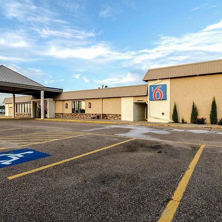 Motel 6-York, Ne Eksteriør billede