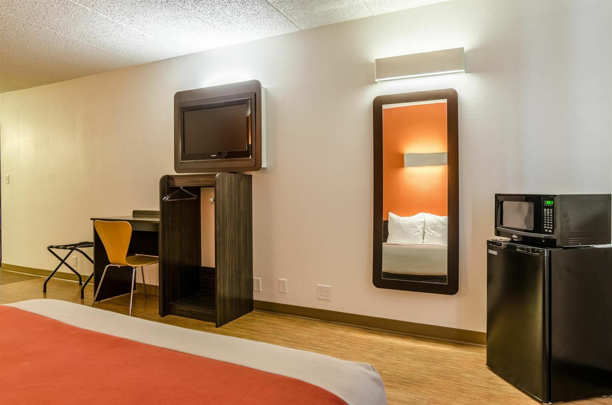 Motel 6-York, Ne Eksteriør billede